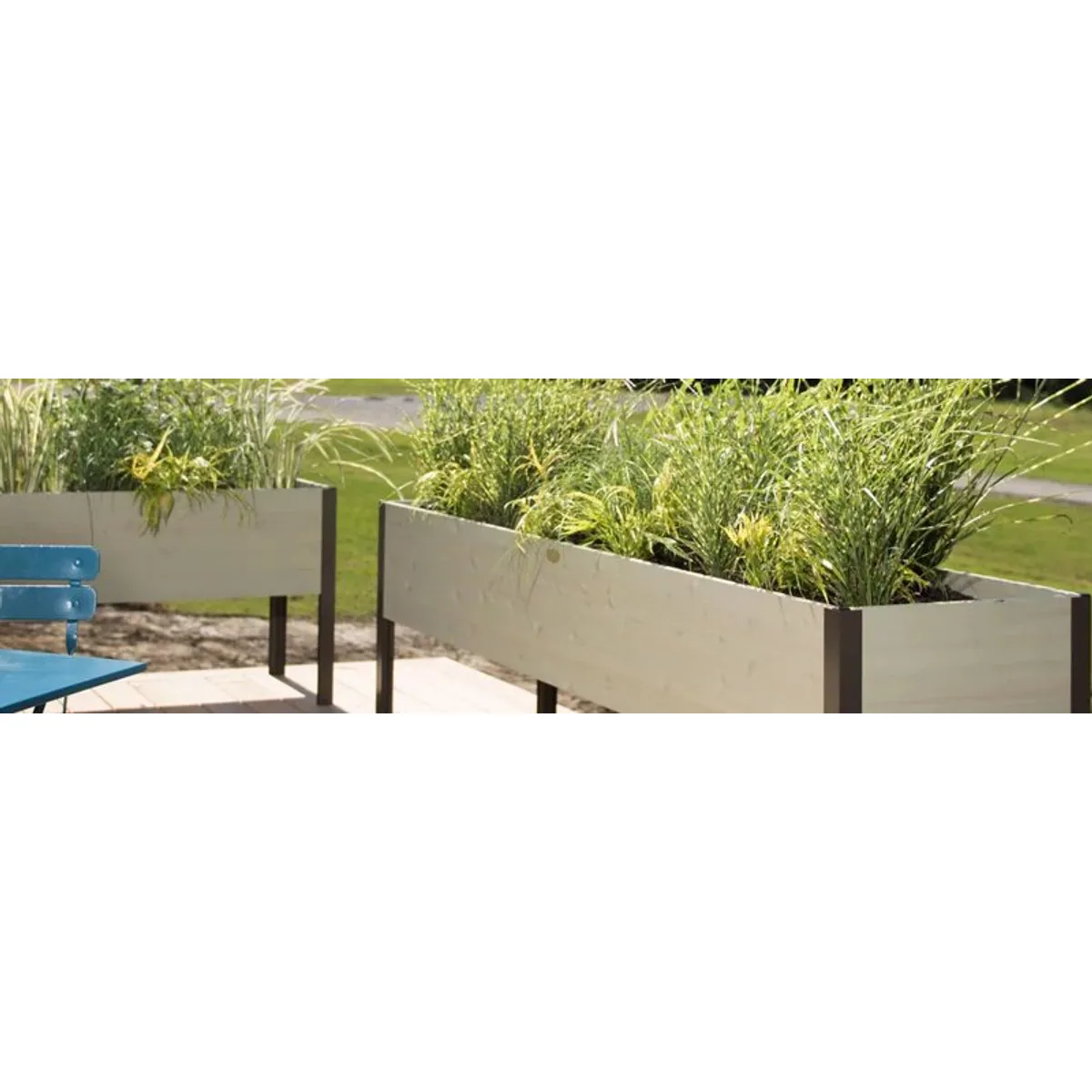 Gardener's Supply cedar elevated raised garden bed